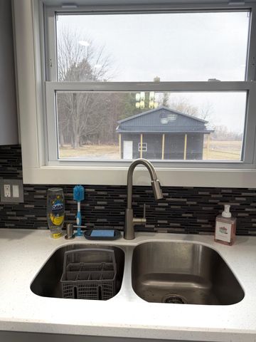 1121 W Midland Road, Bay City, MI 48706