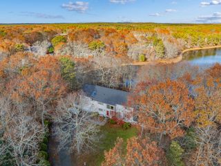 11 Elizabeth Lane, West Yarmouth, MA 02673