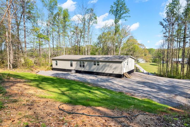 146 County Road 3, Riceville, TN 37370
