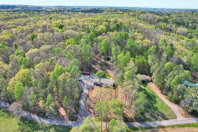 146 County Road 3, Riceville, TN 37370
