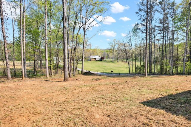 146 County Road 3, Riceville, TN 37370