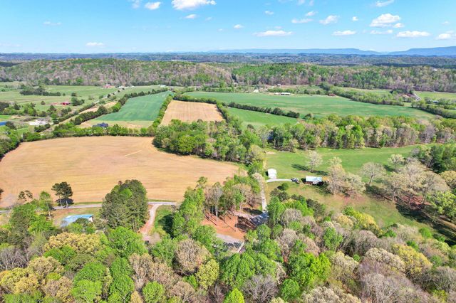 146 County Road 3, Riceville, TN 37370