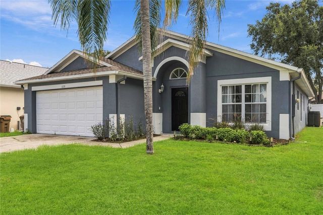 829 CLEAR CREEK CIRCLE, Clermont, FL 34714