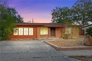 10761 Emmord, Corpus Christi, TX 78410