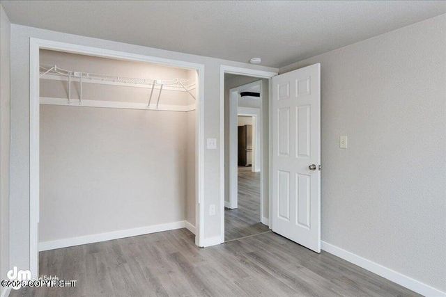 1120 Ermine Street, Anchorage, AK 99504