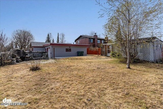 1120 Ermine Street, Anchorage, AK 99504