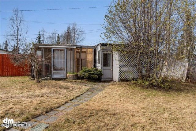 1120 Ermine Street, Anchorage, AK 99504