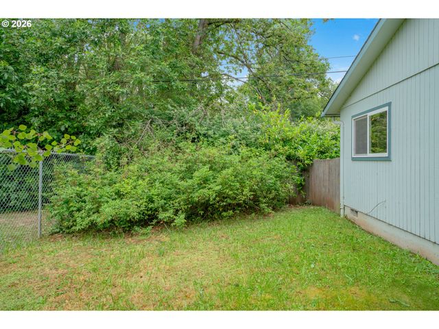 4017 DILLARD Rd, Eugene, OR 97405
