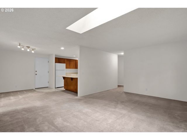 4017 DILLARD Rd, Eugene, OR 97405