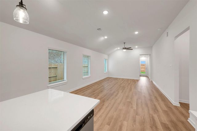 30814 Newcomb Landing Lane, Waller, TX 77484