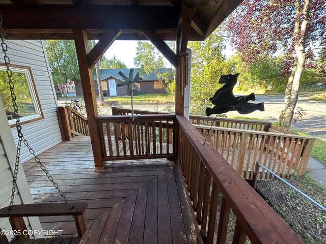 1030 Denali Street, Anchorage, AK 99501