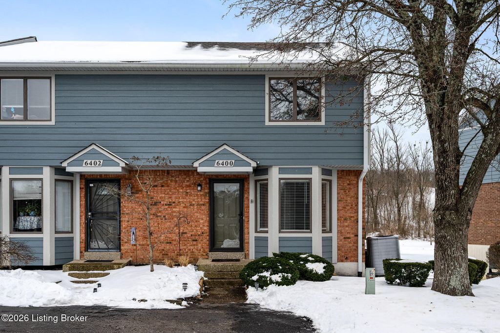 6400 Marina Dr, Prospect, KY 40059