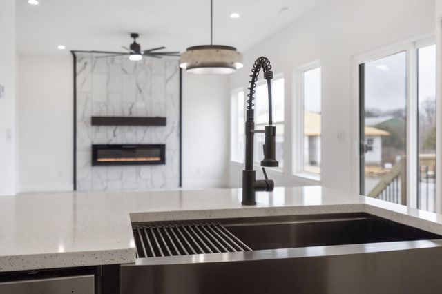 000 W Farm Road 94 Tract 2, Ash Grove, MO 65604