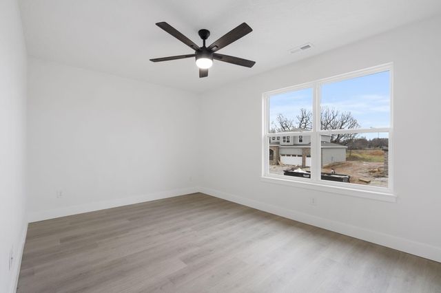 000 W Farm Road 94 Tract 2, Ash Grove, MO 65604