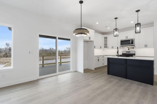 000 W Farm Road 94 Tract 2, Ash Grove, MO 65604