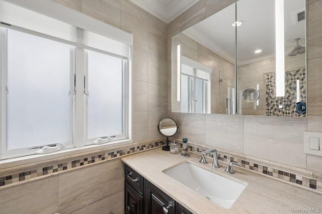 187 Massapequa Avenue, Massapequa, NY 11758