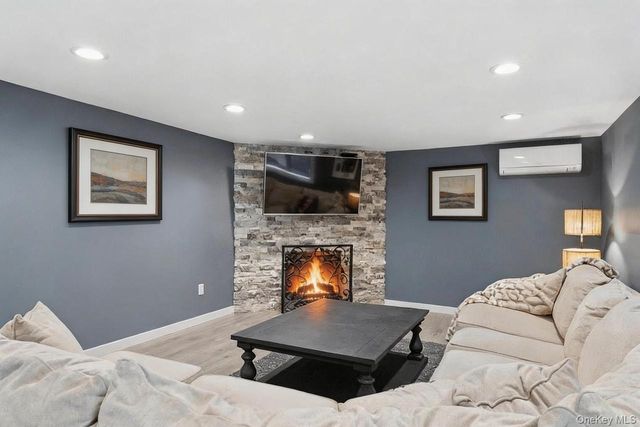 187 Massapequa Avenue, Massapequa, NY 11758