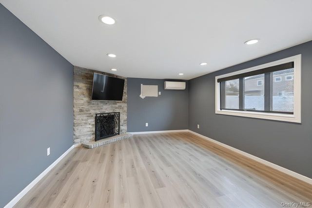 187 Massapequa Avenue, Massapequa, NY 11758