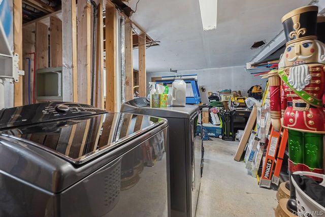 187 Massapequa Avenue, Massapequa, NY 11758