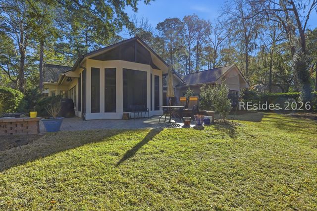 10 Stonegate Ct, Hilton Head Island, SC 29926