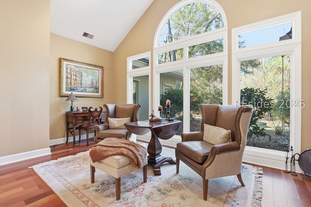 10 Stonegate Ct, Hilton Head Island, SC 29926