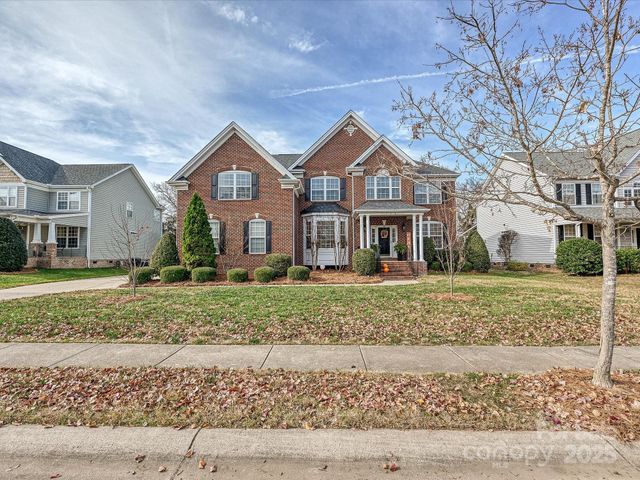 7724 Woodmere Drive, Harrisburg, NC 28075