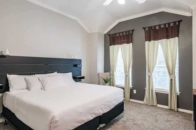 26 Waugh Drive A, Houston, TX 77007