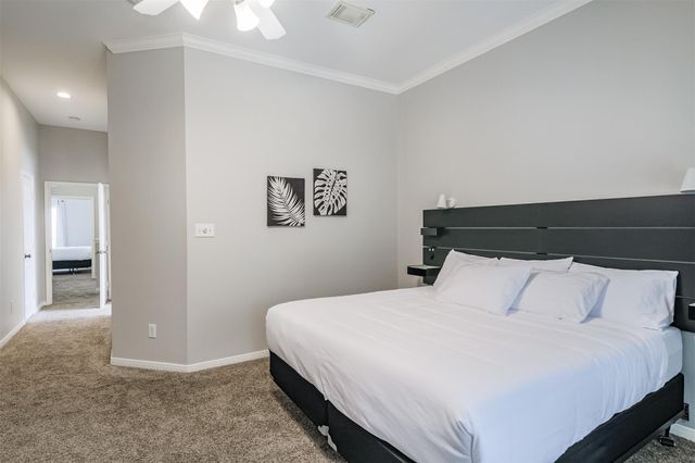 26 Waugh Drive A, Houston, TX 77007
