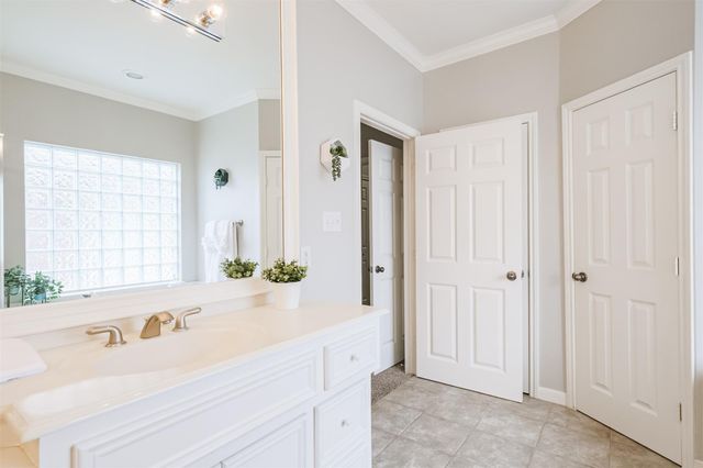26 Waugh Drive A, Houston, TX 77007