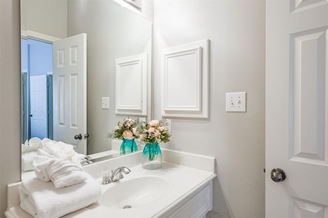 26 Waugh Drive A, Houston, TX 77007