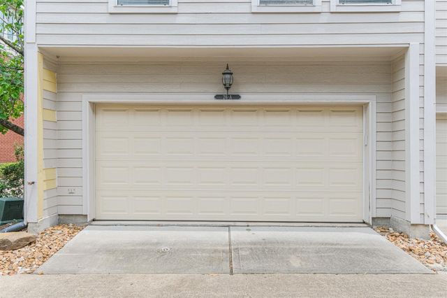 26 Waugh Drive A, Houston, TX 77007