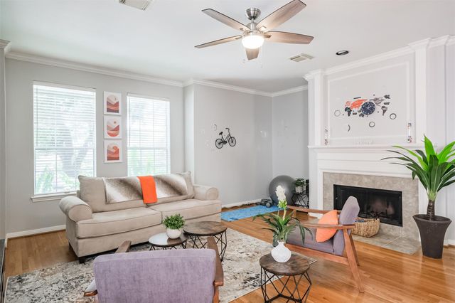 26 Waugh Drive A, Houston, TX 77007