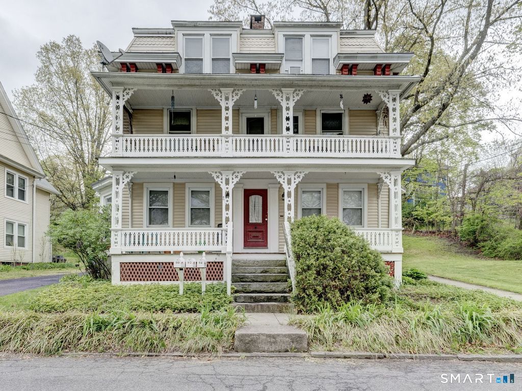 90 Humphrey Street, Seymour, CT 06483