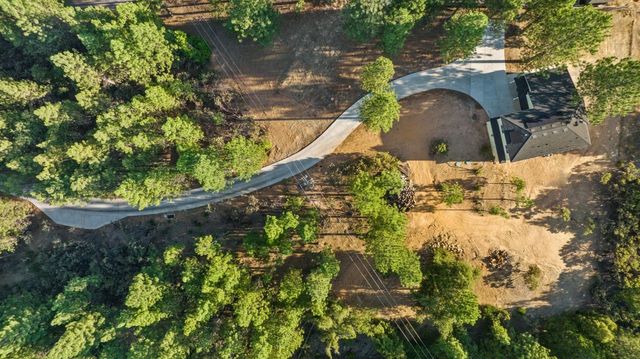 5915 Traverse Creek Road, Garden Valley, CA 95633