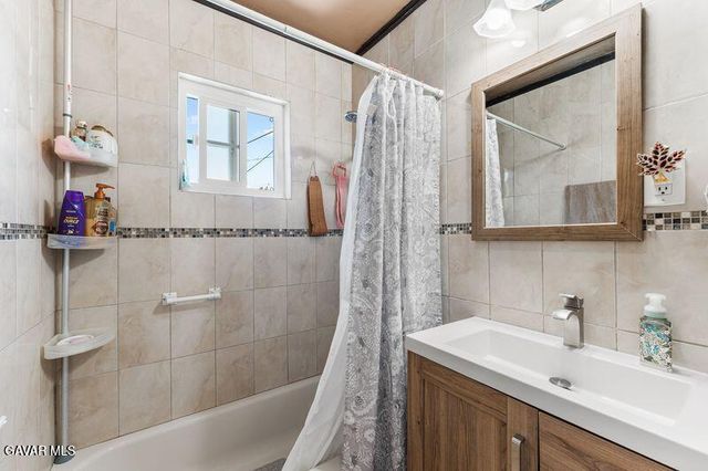 3891 Lugo Avenue, Lynwood, CA 90262