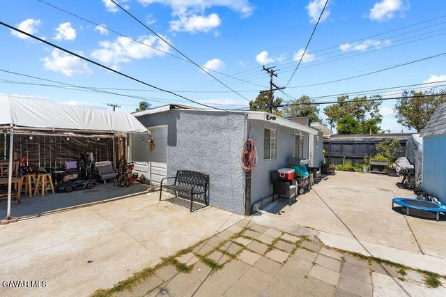 3891 Lugo Avenue, Lynwood, CA 90262