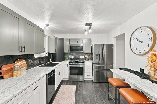 5959 S RED ZINC DR, Salt Lake City, UT 84118