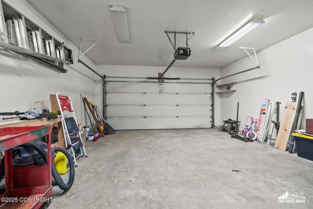 1329 S Muir Street, Wasilla, AK 99654