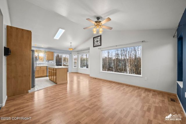 1329 S Muir Street, Wasilla, AK 99654