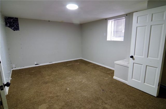 8302 E 93RD Terrace, Kansas City, MO 64138