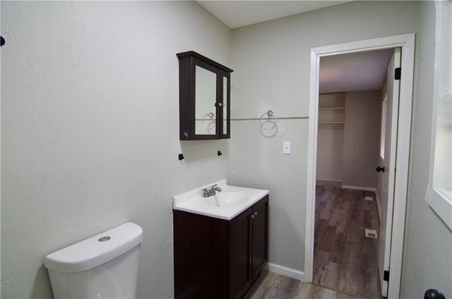8302 E 93RD Terrace, Kansas City, MO 64138