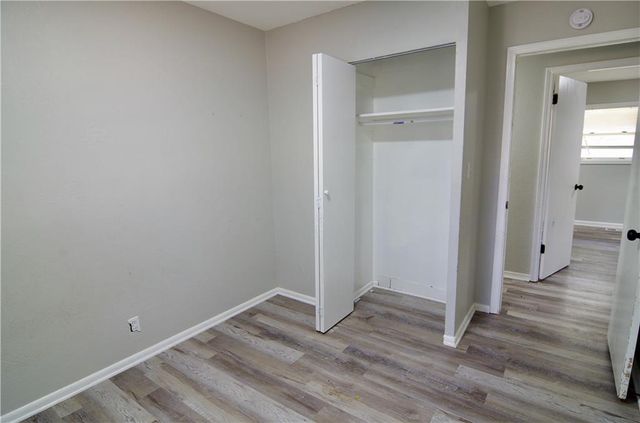 8302 E 93RD Terrace, Kansas City, MO 64138