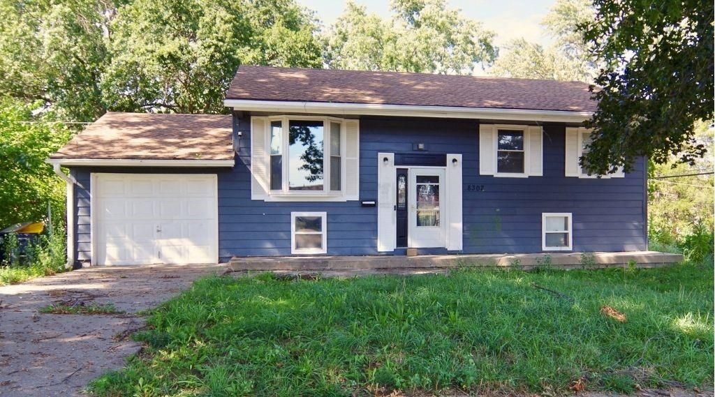 8302 E 93RD Terrace, Kansas City, MO 64138