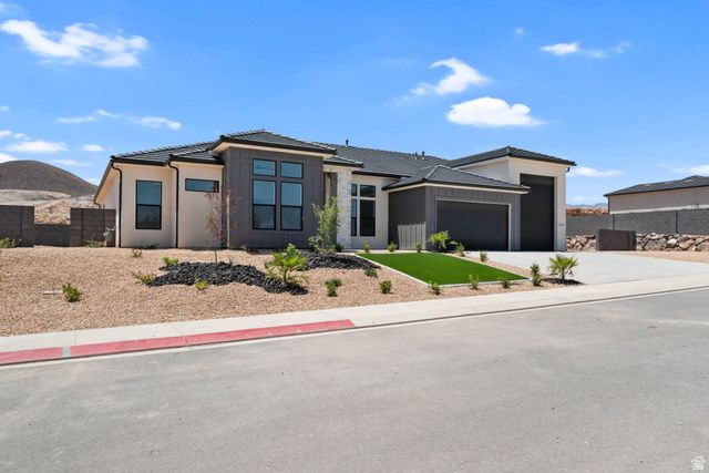 824 S 1690 W, Hurricane, UT 84737