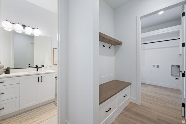 824 S 1690 W, Hurricane, UT 84737