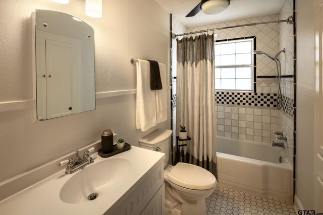 1804 Belmont, Tyler, TX 75701