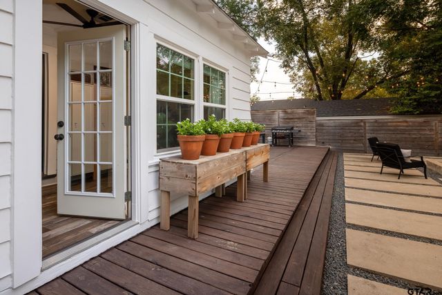 1804 Belmont, Tyler, TX 75701
