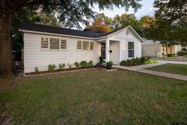 1804 Belmont, Tyler, TX 75701
