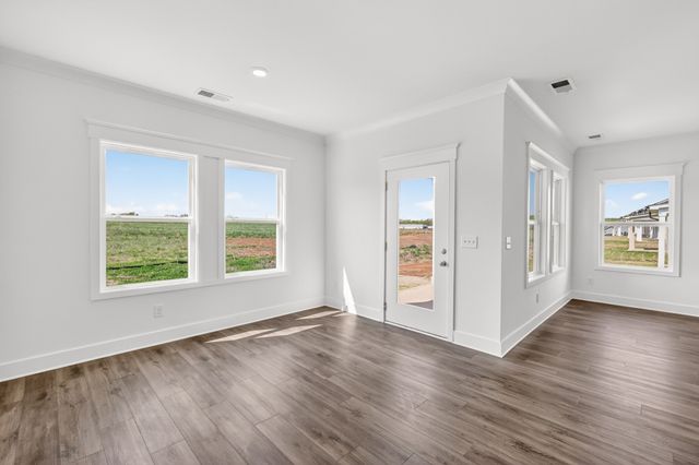 3194 Ventura Ave, White House, TN 37188
