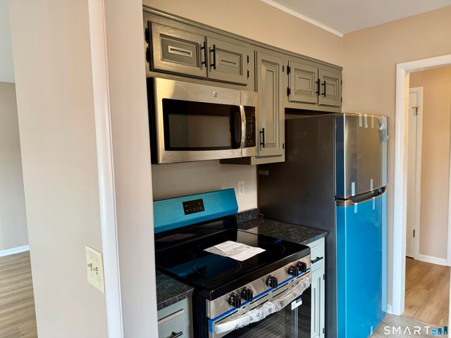 136 Deer Hill Avenue C31, Danbury, CT 06810